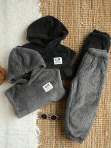 4-częściowy strój dla młodych chłopców, wygodny, swobodny styl dla młodych chłopców, dwustronna bluza z kapturem z polaru i spodnie ze ściągaczem, 2-częściowy zestaw, 2 kolory, odpowiedni do dojazdów do pracy, szkoły, domu, na co dzień, na imprezę, na wyjście