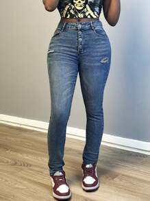 Plus Size Women Button Ripped Pocket Slim Fit Jeans - Dark Wash - View 1