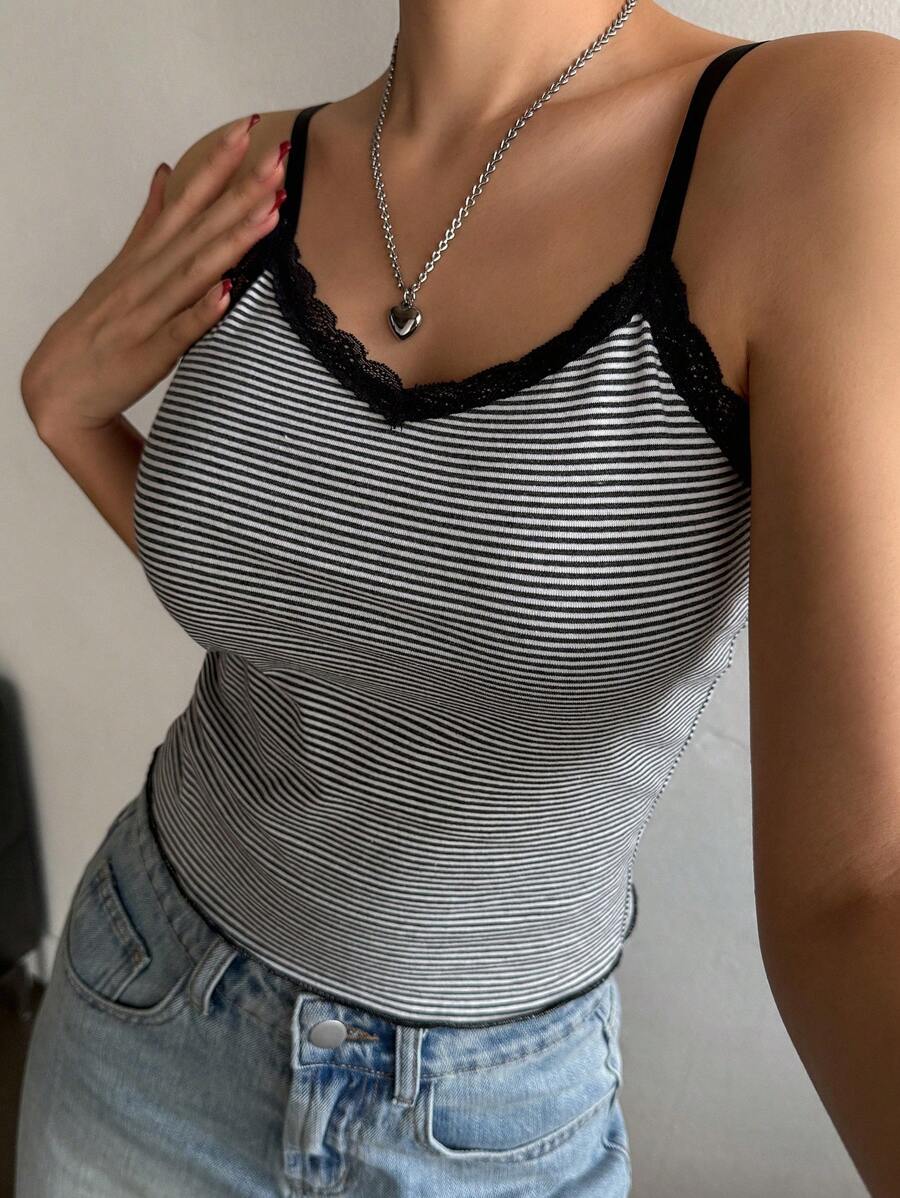 DAZY 女士蕾丝拼布条纹修身吊带背心 - 黑與白 - 查看 1