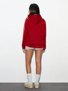 Flirla 1 pieza Sudadera con capucha casual y versátil de minimalista con estampado de letra y bolsillo tipo canguro, color rojo, para otoño/invierno y ropa de Año Nuevo