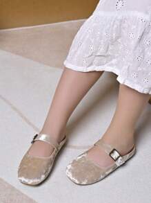 1 Pair Girl Velvet Closed Toe Flat Slide Slippers, Suitable For Daily Wear - Apricot - View 1