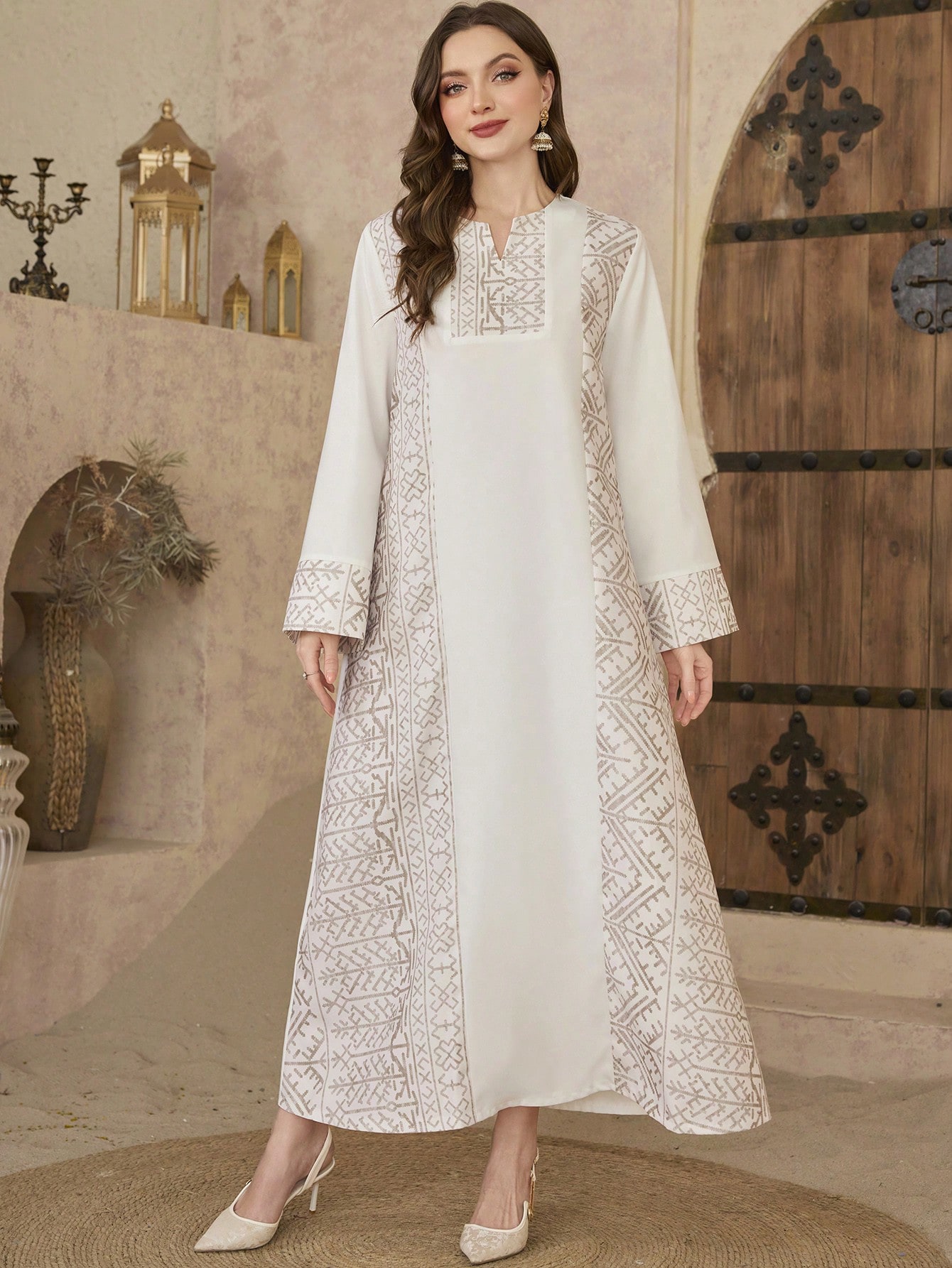 Al Najma رمضان عباءة طويلة بطباعة أنيقة دبي بألوان...