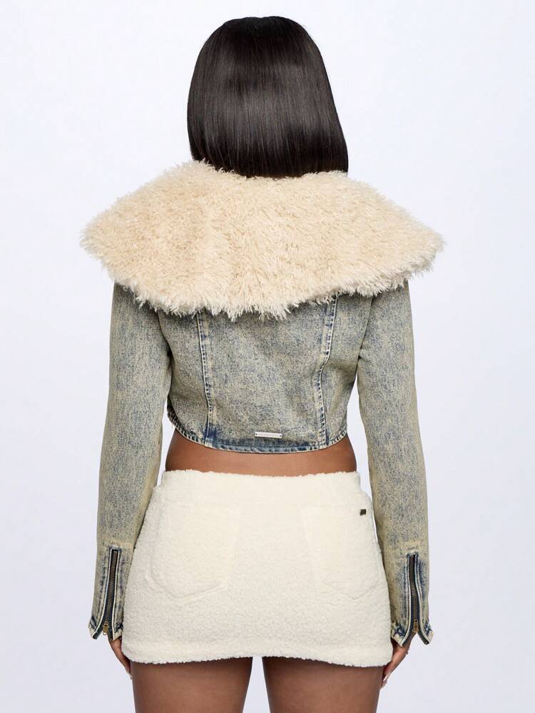 SUMWON WOMEN Cropped Denim Trucker Jacket With Faux Fur Collar