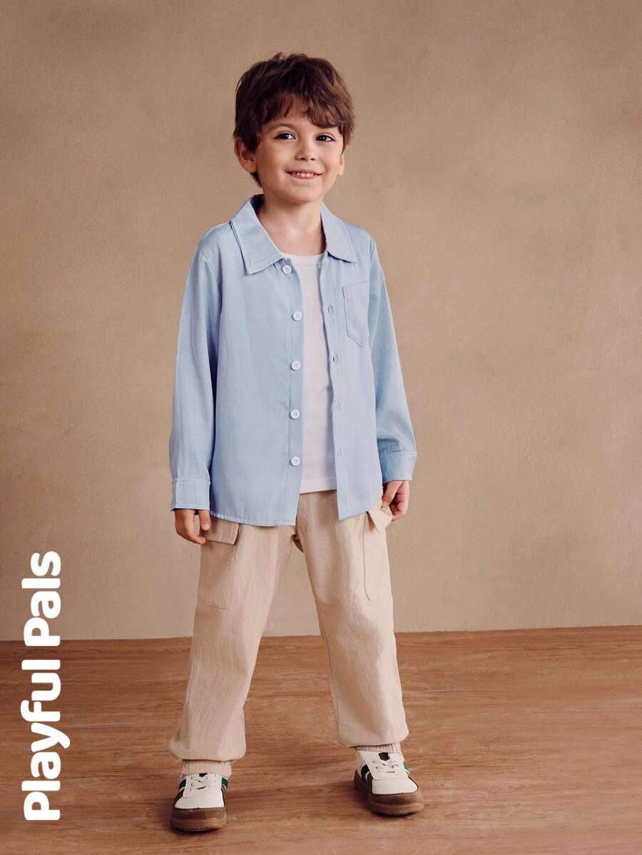 SHEIN 2 piezas Conjuntos básicos casuales para niños: Parte superior clásica azul y pantalones cargo caqui. Camisa de manga larga y traje de pantalones largos. Lindo/Retro/Casual para la escuela y actividades al aire libre, atuendos de primavera - Multicolor - Ver 1