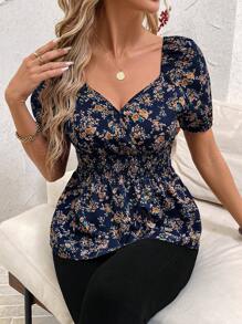 SHEIN Clasi Women's Sweetheart Collar Short Sleeve Allover Print Casual Top, Everyday Wear - Multicolor - View 1