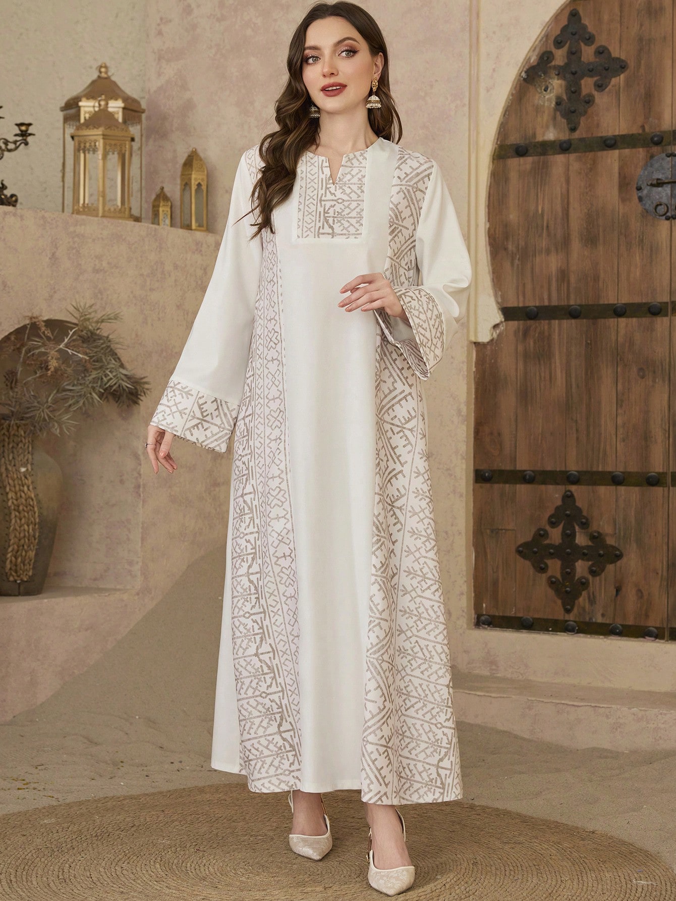 Al Najma رمضان عباءة طويلة بطباعة أنيقة دبي بألوان...