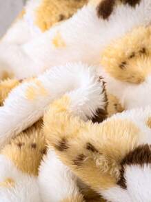 Young Girl Knitted Fluffy Letter Graffiti Graphic Oversized Casual Hooded Jacket - Brown - View 5