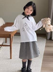 DAZY 2 件装年轻女孩卡通印花圆领长袖 T 恤和格子迷你裙休闲套装秋季 - 白色 - 查看 4