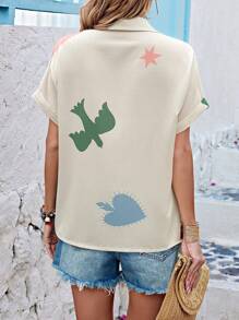 SHEIN LUNE Women Casual Random Heart & Star Print Short Sleeve Blouse