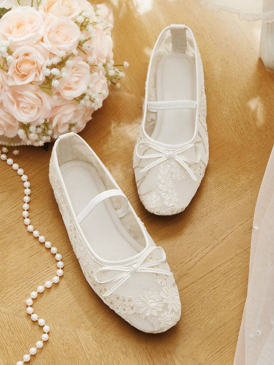 CUCCOO HITCHD 女士蝴蝶结装饰休闲平底乐福鞋，适合日常穿着 - 白色 - 查看 1