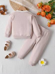 SHEIN 2 件套女婴花卉刺绣毛衣和裤子套装，复古农舍风格褶边针织服装