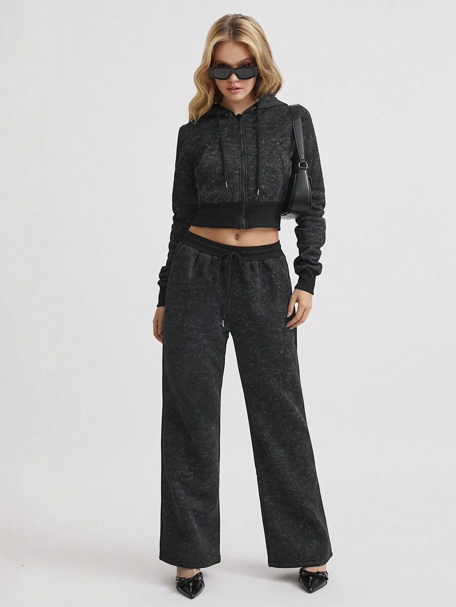 SHEIN Unity 1 件女式黑色休闲复古风格抽绳连帽袋鼠口袋拉链短款运动衫，适合秋冬季 - 黑色 - 查看 1