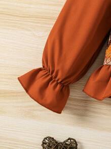 2 件套年轻女孩休闲时尚刺绣荷叶边灯笼袖上衣和裤子套装，适合春秋季节