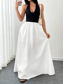 Flirla Robe trapèze noire avec insert en tricot à col montant, patchwork en tissu blanc tressé plissé, poches. minimaliste élégante pour le quotidien, le travail, les invités de mariage, la remise des diplômes, le printemps, l'été, pour femmes