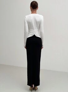Aloruh 女士拼色深 V 领褶皱腰长袖性感连衣裙 - 黑與白 - 查看 3