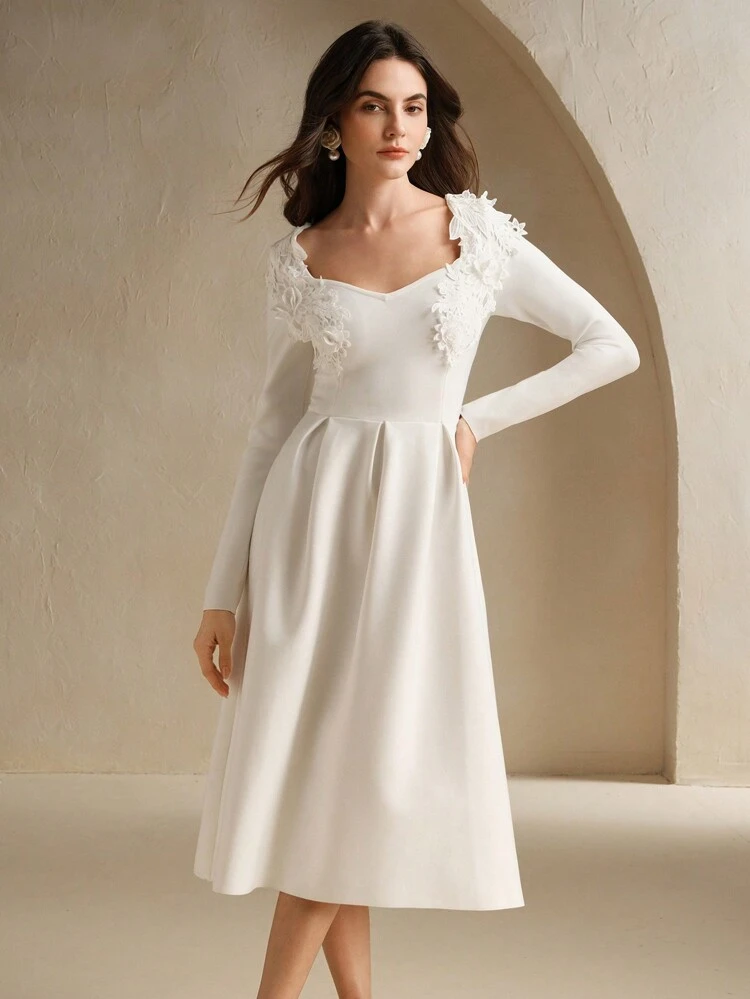 Women's Elegant White Heart-Shaped Floral Decor Long Sleeve A-Line Dress