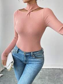 SHEIN Unity كنزة صوفية محبوكة طويلة الأكمام بياقة عالية وفتحات على الكتف للنساء في فصلي الخريف والشتاء - وردي المرجاني - مشاهدة 7