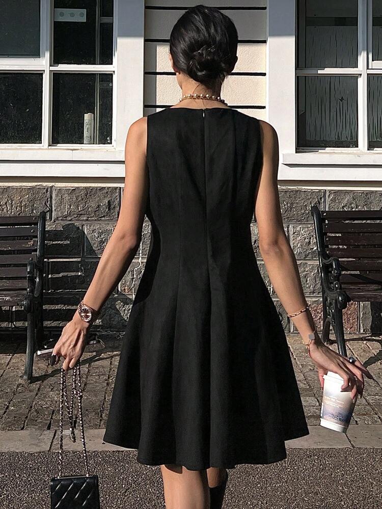 Women Plain Round Neck Sleeveless Casual Mini Dress