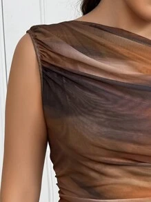 SHEIN Frenchy 大码女式扎染不对称无袖修身衬衫，浪漫简约法式风格 - 彩色 - 查看 7