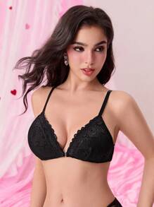 ROMWE Goth Lace Front Closure Triangle Cup Brassiere, Dark Valentine's Day - Black - View 3