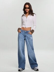 EURMUSE WOMEN WIDE LEG LOW WAIST JEANS STARS AND BELT DETAIL - Light Wash - View 3