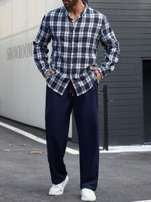 Manfinity Homme 2 pezzi Set di camicia casual a manica lunga con motivo check e pantaloni, taglia comoda, per uomo, per autunno