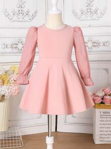 SHEIN Young Girl 1pc Fashion & Cute & Minimalist Elegant Knit Patchwork Chiffon Long Sleeve Dress, Autumn Mommy And Me Matching Outfits (Sold Separately) ,Elegant Long Sleeve Cake Dress, For Birthday Party, Vacation, Great For Casual & Daily Wear & School Daily In Autumn & Winter, For Christmas, Princess Dress,Sister And Me Matching.