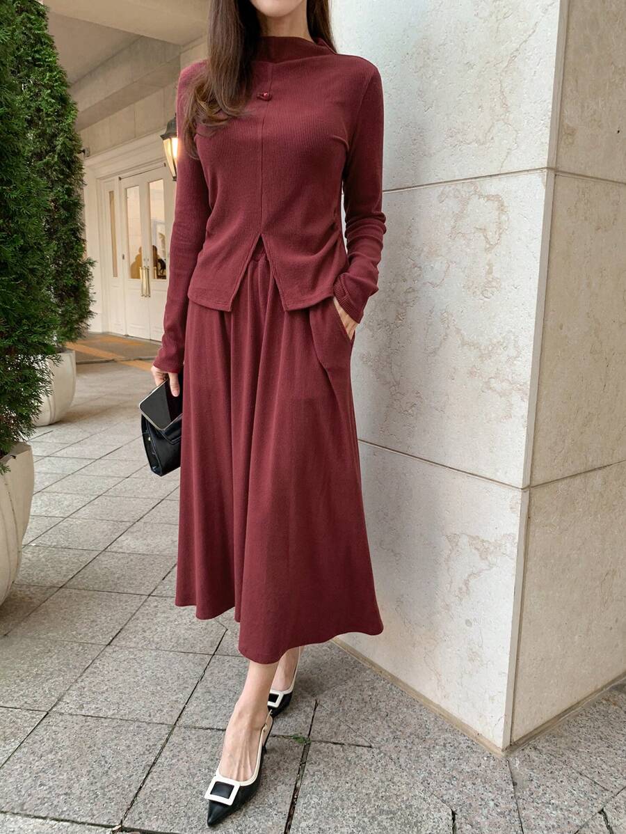 DAZY Set de 2 piezas con top de mujer tipo pullover y falda de corte evasé - Burdeos - Ver 1