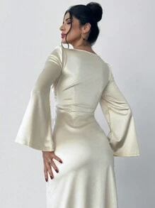 Firerie Váy Maxi Chữ A Ôm Cổ Vuông Màu Be Mới Cho Lễ Hội, Tay Loe, Thắt Lưng, Dáng Vuông, Sang Trọng, Xuân/Hè, Trang Phục Ngày Lễ Tình Nhân - Màu Khaki - Xem 2