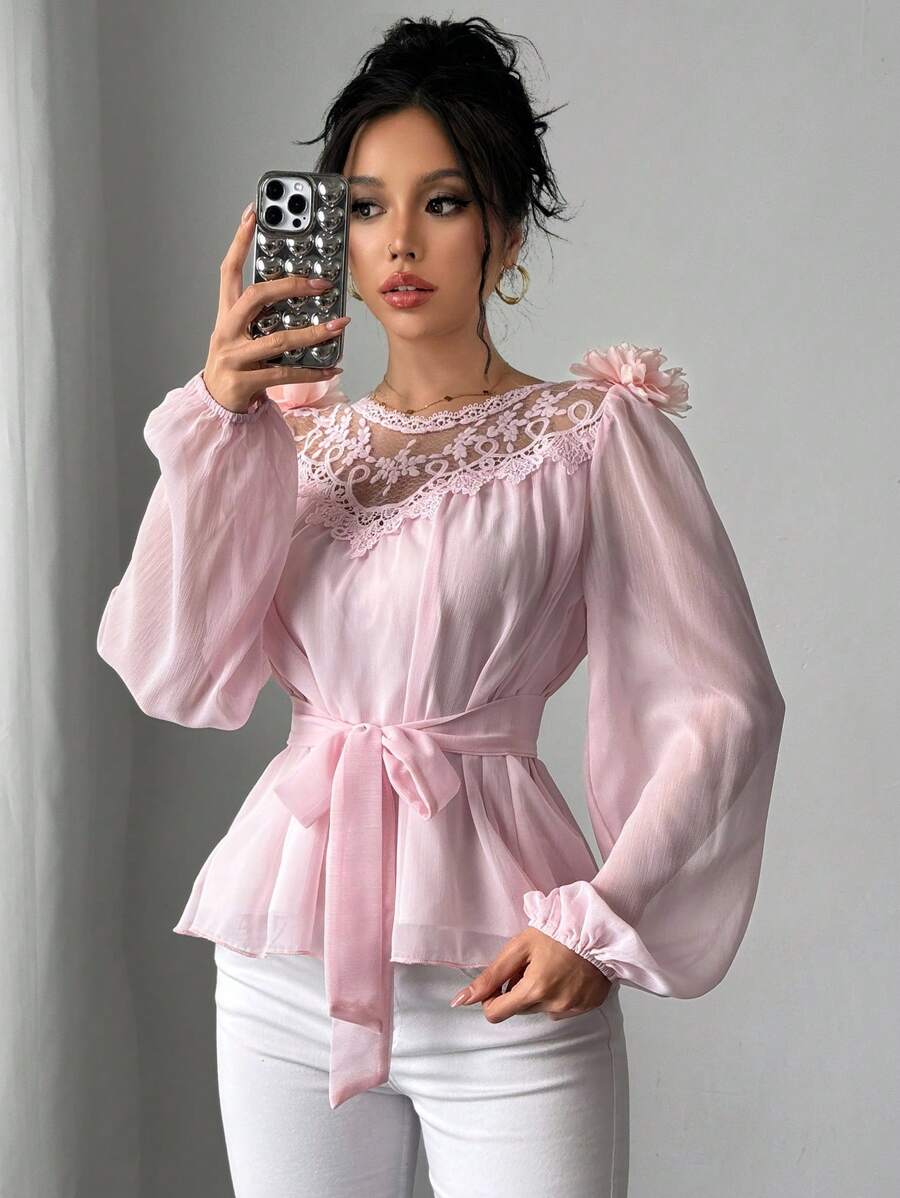 Elenzga Blusa romántica de gasa con cintura ceñida, mangas largas, cuello bordado con flores 3D y volantes, color rosa - Rosa - Ver 1
