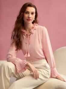 MOTF PREMIUM BLUSA CON CUELLO DE CORBATA Y ESTAMPADO FLORAL ESTÉREO