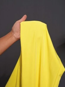 Slaydiva 2025 New Style / Rave / Easter Outfit For Women / Old Money Style For Women / Country Concert Outfit / Going Out Outfits / Fairycore / Festival Outfits / Tropical Vacation Women Clothes Outfit / Solid Yellow Short Sleeve Button Up Top With Tie Front, Plus Size / Western Wear For Plus Size Women / Green V-Neck Short Sleeve Wrap Pocket Romper / Rompers For Women Summer