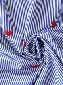 SHEIN LUNE Plus Size Women V-Neck Ruffle Trim Casual Striped Heart Shirt New Year Shirts Women Valentine's Day Summer Spring Clothes Summer Clothes Spring Outfits For Women Vacation Outfits Woman - Multicolor - View 4