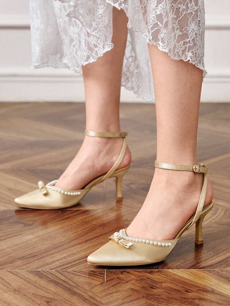 CUCCOO HITCHD Women Faux Pearl Decor Simple Pointed Toe Flats, Casual Daily Wear For Christmas And New Year Holiday Vibe Fall And Winter Valentines