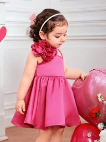 SHEIN Váy suông satin hoa 3D màu hồng dễ thương và thanh lịch cho bé gái ngày lễ tình nhân - Màu Hồng Tươi - Xem 3