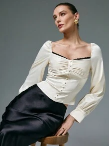 Poéselle Blusa de satén con mangas de farol, adornos de encaje negro y contraste de satén para mujer elegante, ropa de mujer para Navidad, blusa de manga larga, ropa de mujer de negocios, ropa de mujer de otoño e invierno