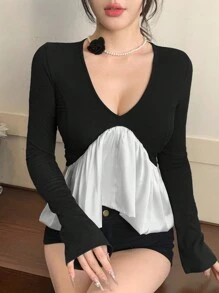 DAZY 女式 V 领长袖撞色荷叶边下摆休闲 T 恤，秋季女装 - 黑色 - 查看 6