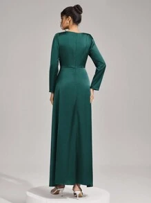 SHEIN Belle New Elegant Solid Color Beaded Decor Long Sleeve Waist Cinching Slim Fit Dress Luxury Evening Gown, Sequin And Pearl Cuff Design, Elegant Party Dress For Ladies, Long Sleeve Formal Dress, For Wedding Guest, Graduation, Dinner, Prom Dress