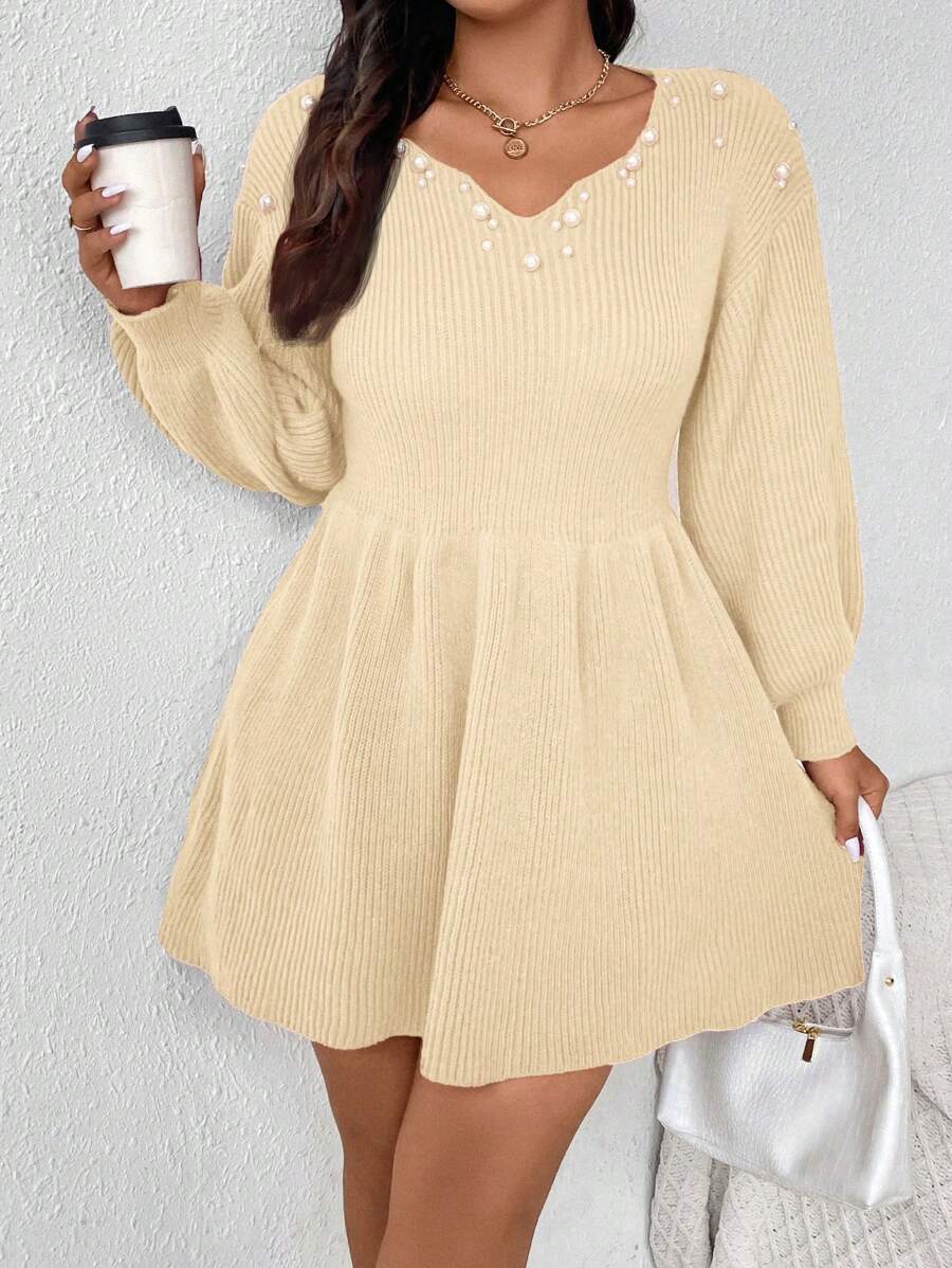 SHEIN Frenchy Váy len xòe cổ chữ V đính ngọc trai giả cỡ lớn cho nữ - Màu be - Xem 1