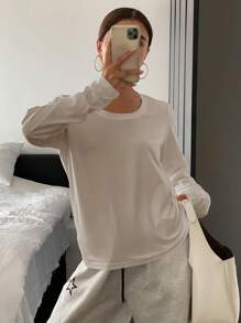 DAZY 女士休闲纯色圆领长袖T恤，秋季服装 - 卡其色 - 查看 3