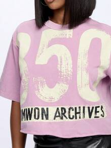 SUMWON WOMEN 复古风格数字图案棉质短款 T 恤破洞档案印花街头时尚美学休闲夏季节日上衣 - 粉色 - 查看 4