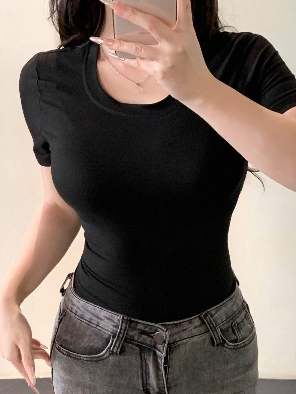Slim Fit Sexy Round Neck Short Sleeve Women T-Shirt Summer