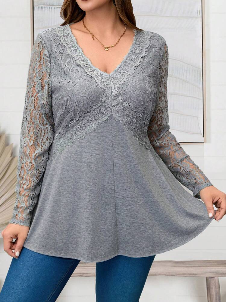 1pc Women's Plus Size V-Neck Contrast Lace Long Sleeve Elegant T-Shirt,New Year Eve,Spring
