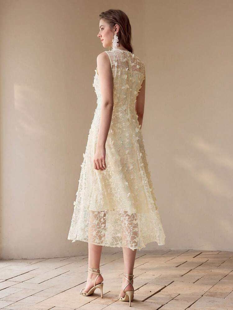BUTTERFLY APPLIQUED FLOWY DRESS