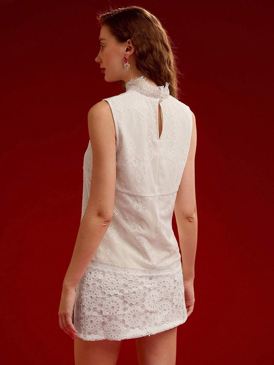 LACE MOCK NECK SLEEVELESS BLOUSE,VALENTINE'S DAY,SPRING/SUMMER
