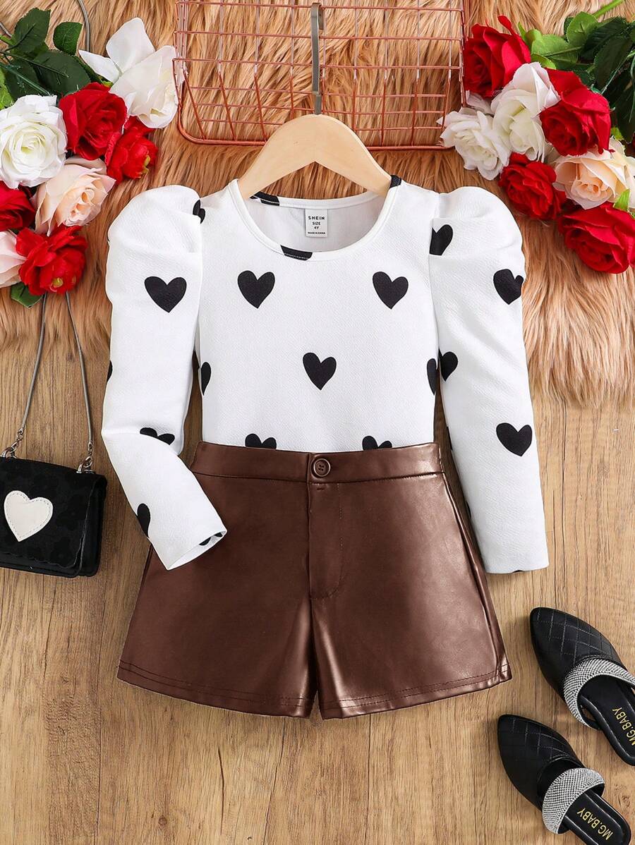 SHEIN Bộ 2 món: Áo crop top tay lỡ họa tiết trái tim đan & quần short da PU trơn dệt cho bé gái - màu nâu - Xem 1