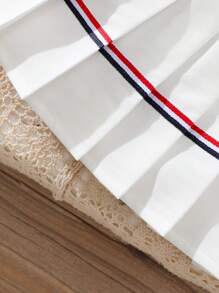 SHEIN Infant Girls 2pcs Outfits, Fashion Casual Sports Style Grey Top And Pleated Skirt Set, Versatile - Grey - View 8