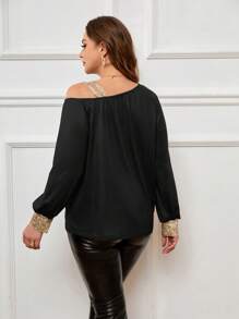 SHEIN Clasi Curvy Plus Size Women's Asymmetrical Off-Shoulder Neckline Long Sleeve Casual T-Shirt, Leopard And Heart Print, Casual And Elegant Everyday, Going Out,Christmas Clothes Women,Going Out Tops Women,Off The Shoulder Top,Graphic Tee,Vintage Clothes Women,New Years Top