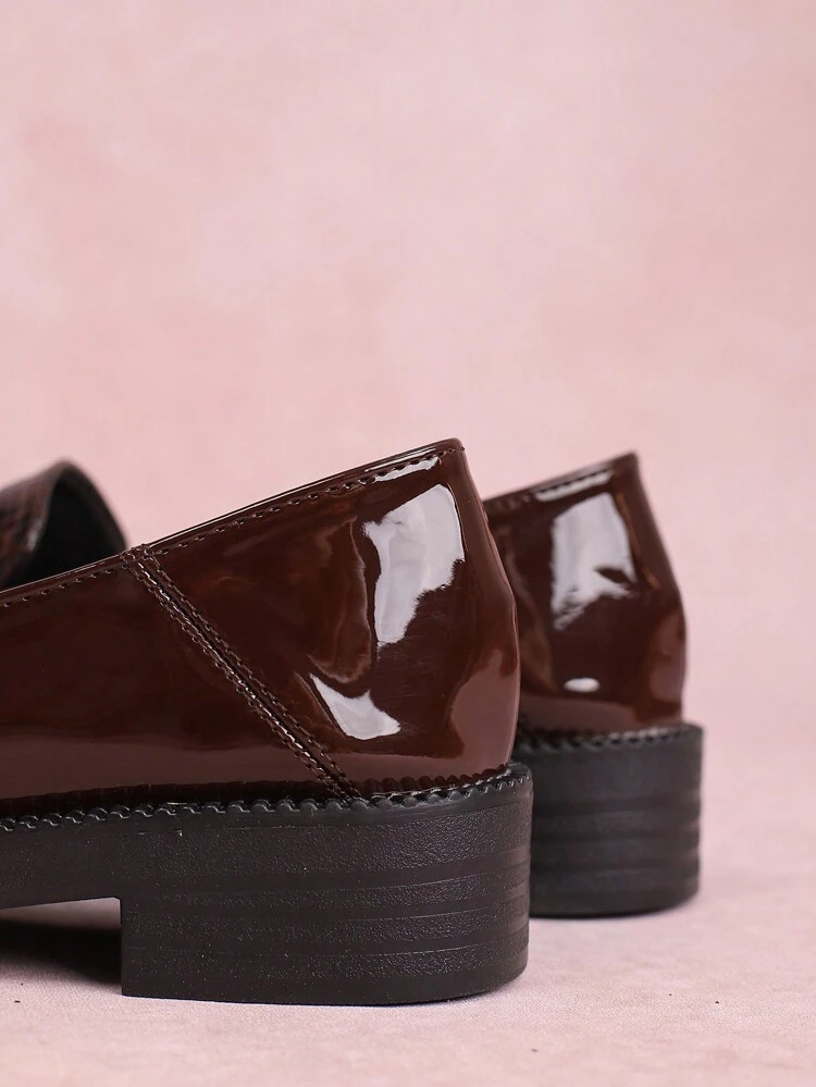 CUCCOO CURVES Wide-Width Platform Thick-Sole Black Pointed-Toe Oxfords, All-Season Lace-Up Slip-On Shoes For Women