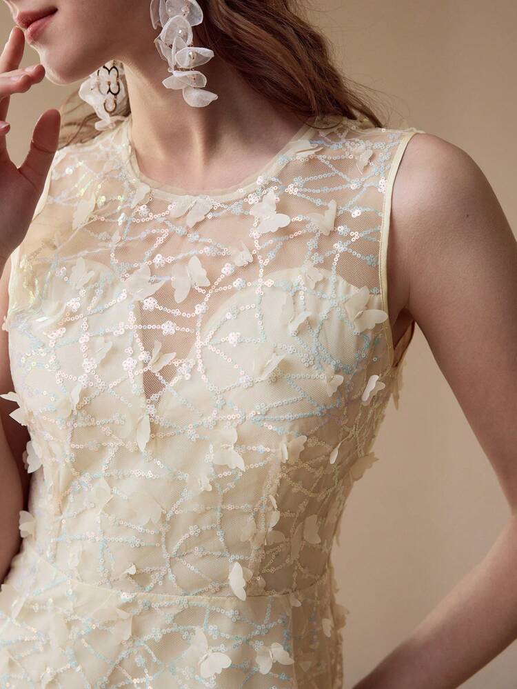 BUTTERFLY APPLIQUED FLOWY DRESS
